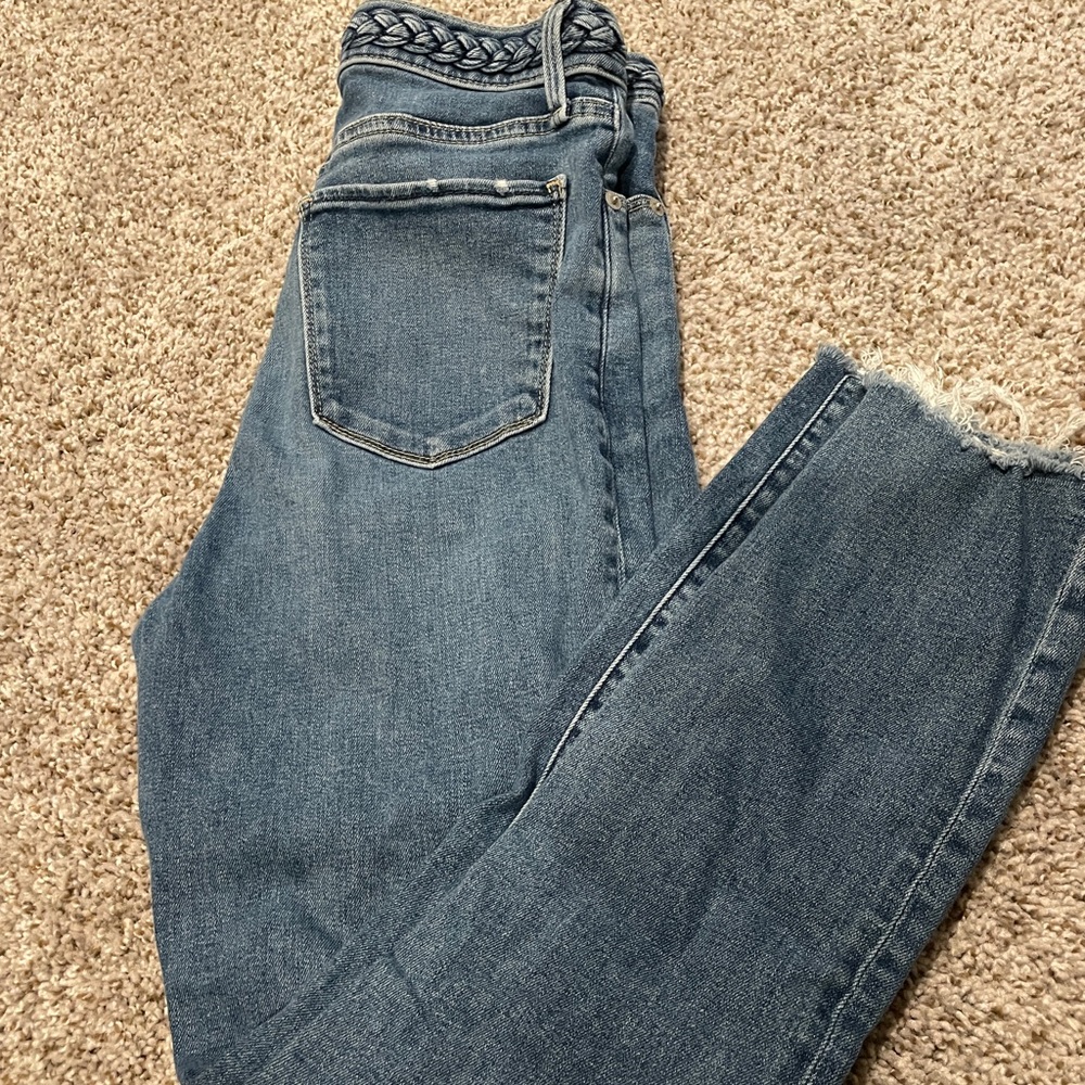 Abercrombie Ultra High Rise Super Skinny Ankle Jean